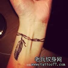 一组具有神奇的力量羽毛文身作品由文身分享