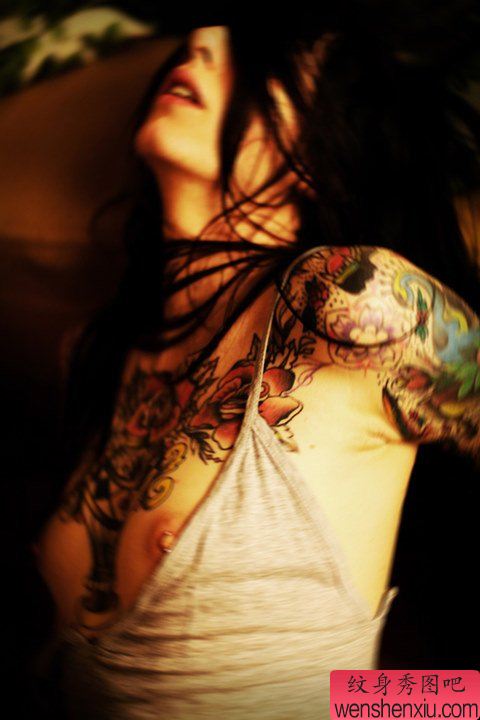 女人tattoo girl文身作品