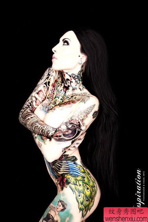 流行妹子的文身作品写真