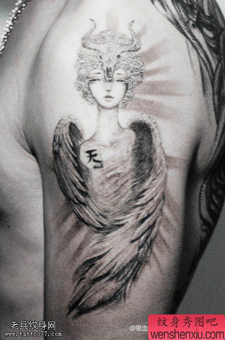 文身秀图吧推荐一幅手臂金牛座天使文身作品