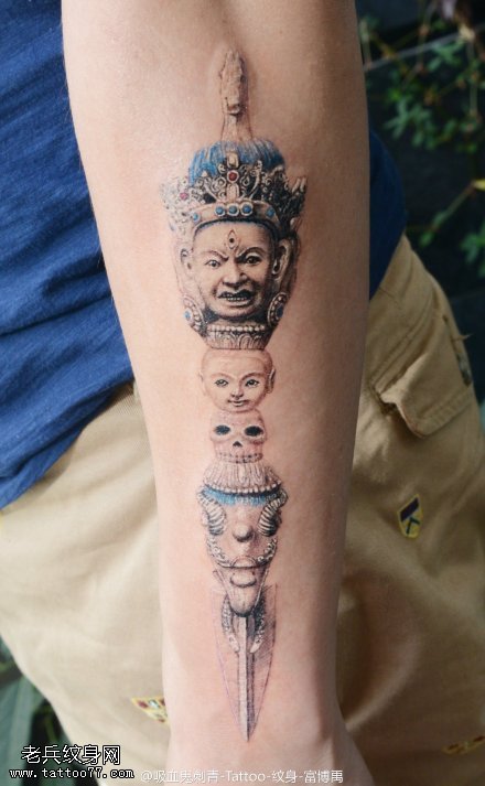 手臂金刚杵文身作品由文身秀图吧分享