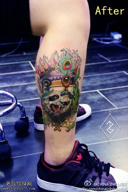 腿部彩色大熊猫文身作品由文身分享