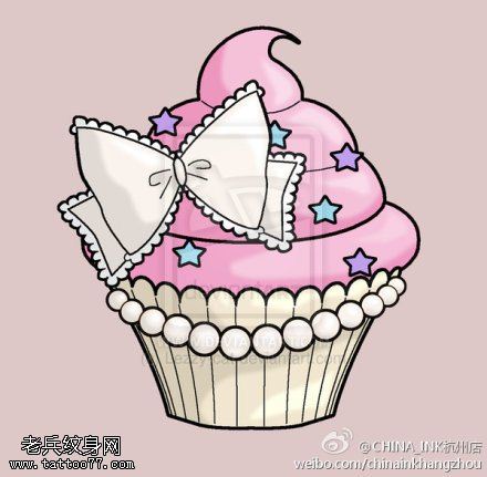 彩色蛋糕蝴蝶结文身手稿作品