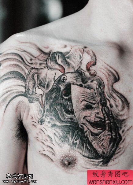 胸口创意面具文身作品由文身分享