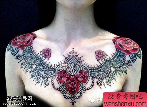 女性性感文身部位之一乳房文身作品