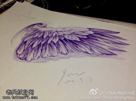 文身馆分享一幅翅膀文身作品