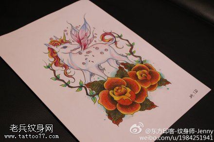 彩色玫瑰花鹿文身作品由文身秀图吧分享