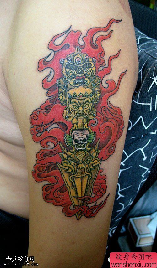 一组消除自身一切罪障的降魔杵文身作品