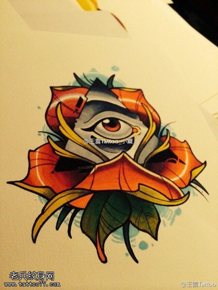 文身分享一幅彩色玫瑰花眼睛文身作品