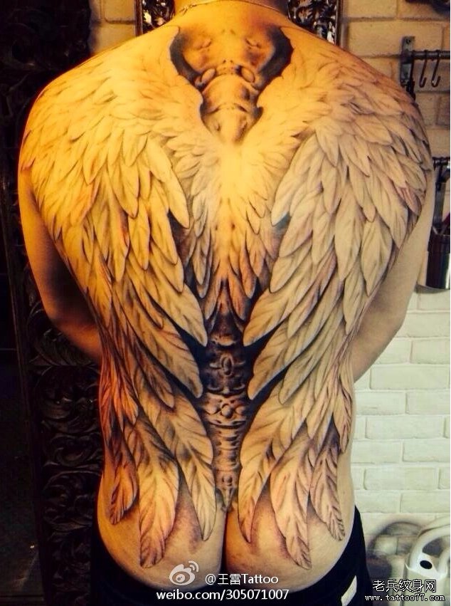 纹身秀图吧推荐一款霸气的满背纹身图案