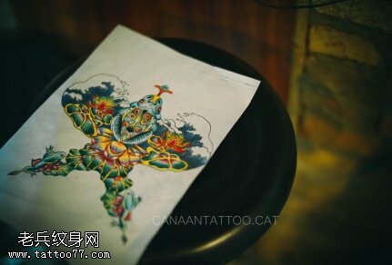 彩色风筝纹身手稿图片由纹身秀图吧提供