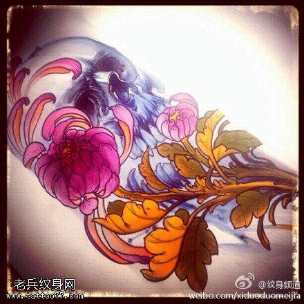 彩色骷髅菊花纹身手稿图案