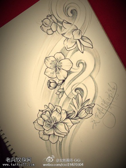 黑灰花纹身手稿图片
