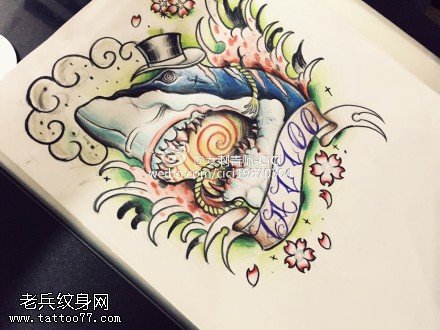 school彩色鲨鱼纹身手稿图片