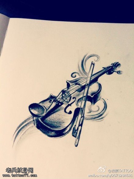 小提琴纹身手稿图片