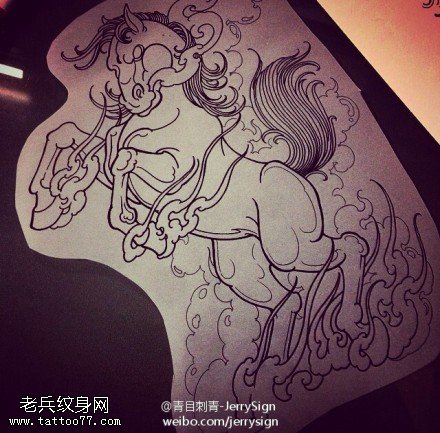 黑灰素描马纹身手稿图片