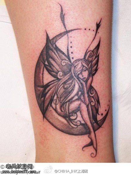 腿部黑灰小精灵纹身图案