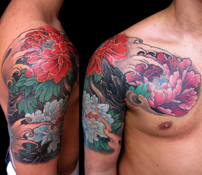 半胛牡丹纹身图案