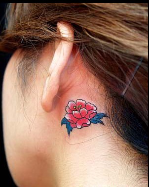 纹身秀图吧:耳部牡丹纹身图案