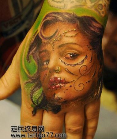 手背3D彩色美女肖像纹身图案缩略频道推荐图