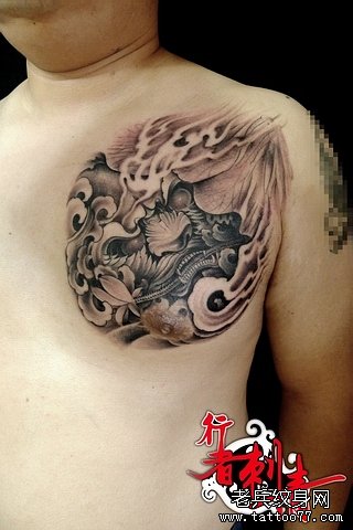 男人胸前超酷的唐狮子纹身图案