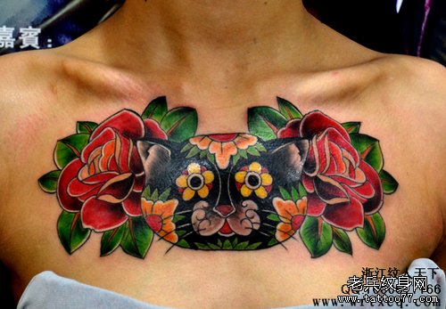 美女前胸潮流好看的school猫咪纹身图案