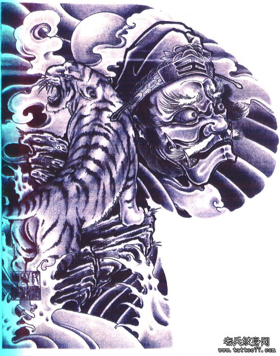 纹身吧推荐的男人王者风范之半胛钟馗老虎纹身手稿图案