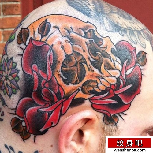 school风格的骷髅纹身图案