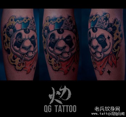 腿部很酷潮流的熊猫纹身图案