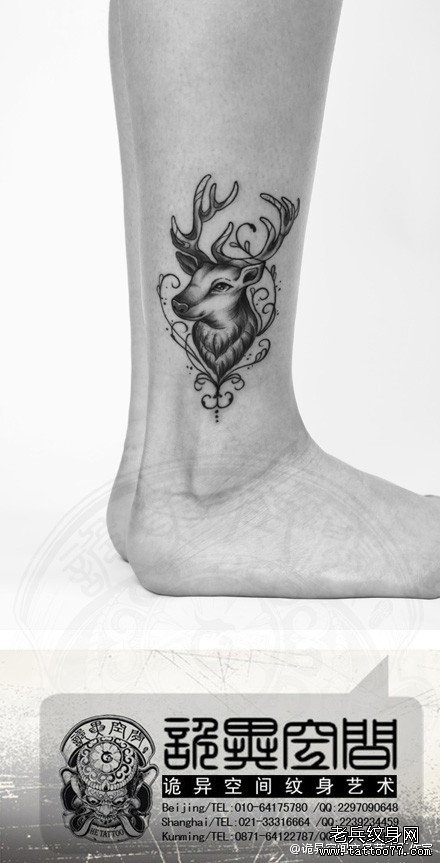 女生腿部经典潮流的小鹿纹身图案