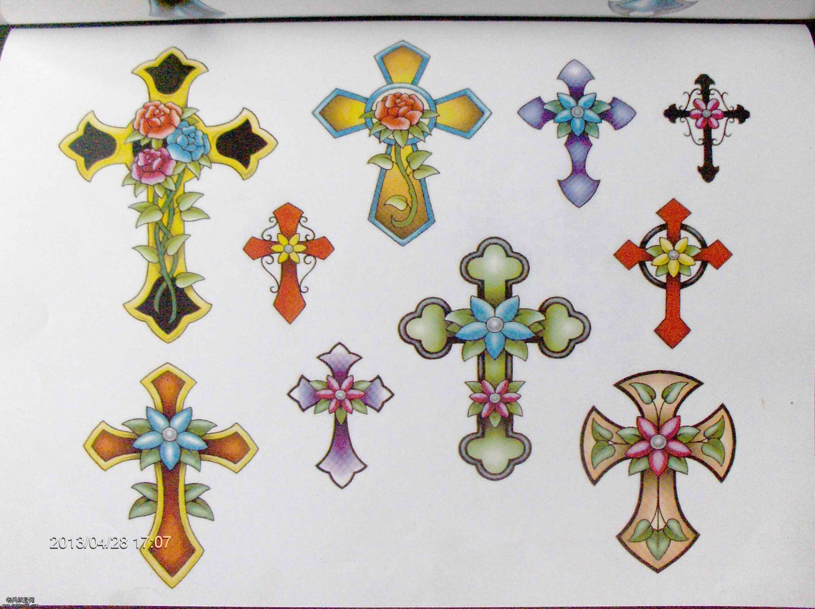 老兵纹身为大家一款十字架纹身图案