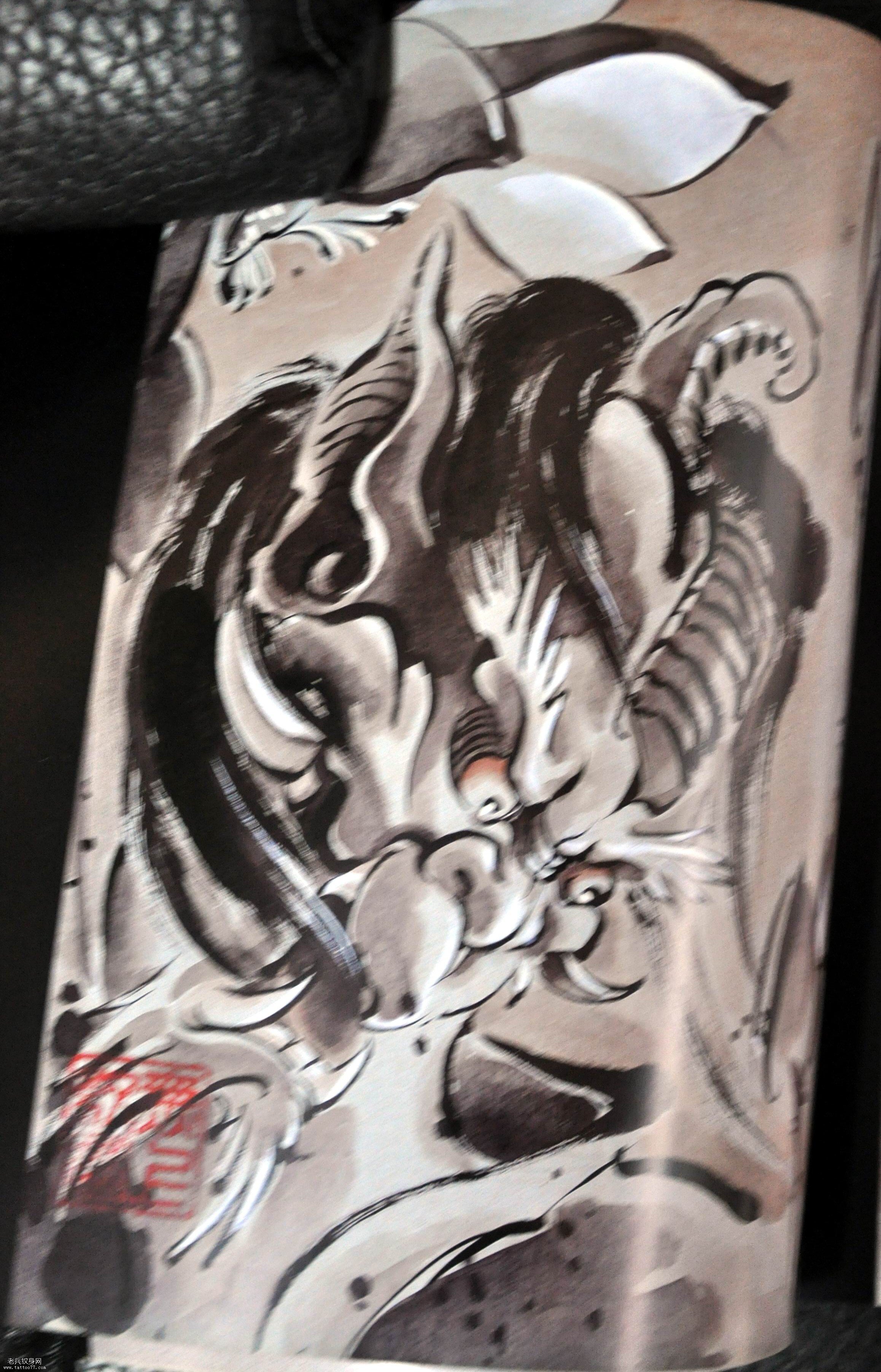 老兵纹身一款霸气的神兽纹身图案