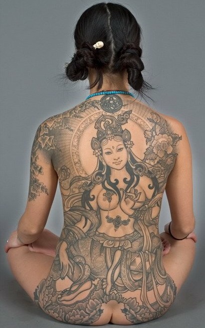 丰腴的佛祖满背纹身图案图片