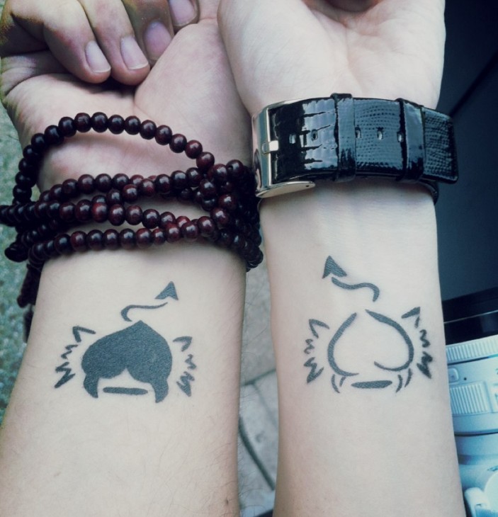 情侣手臂个性心纹身