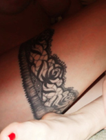 腿部时尚创意蕾丝文身