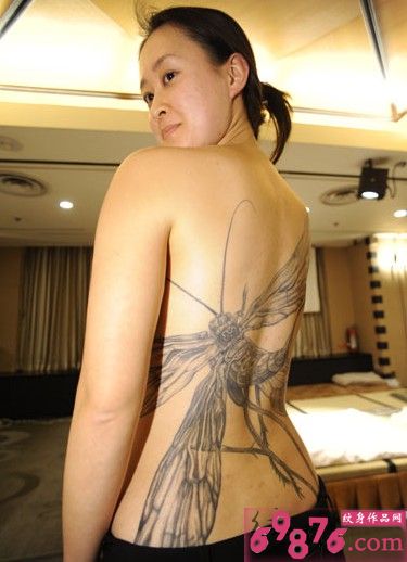 日本纹身艺术家的个性创意品