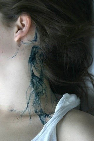 耳后个性艺术设计刺青