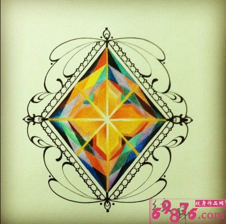 炫彩魔镜复古纹身手稿图片