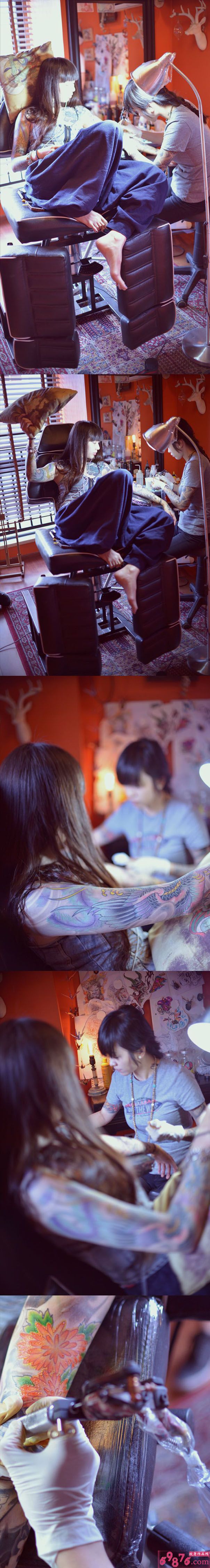 美女手臂纹身现场过程