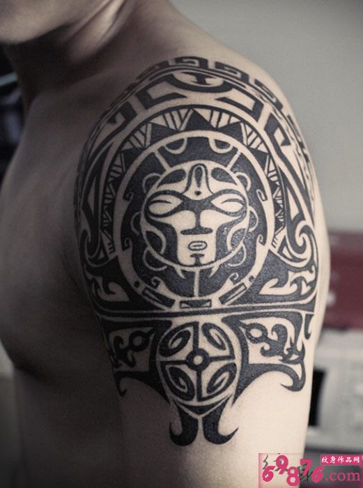 另类复古玛雅图腾纹身图片