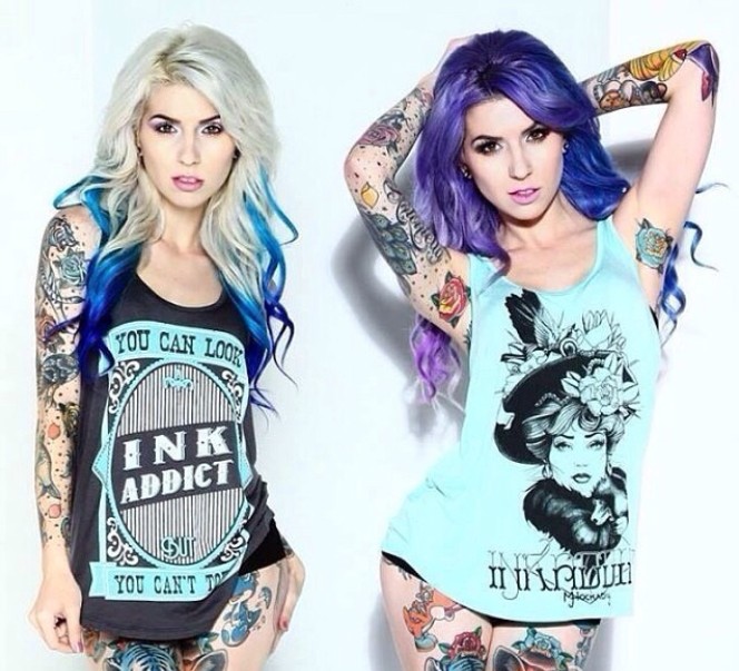 时尚美女霸气纹身图片