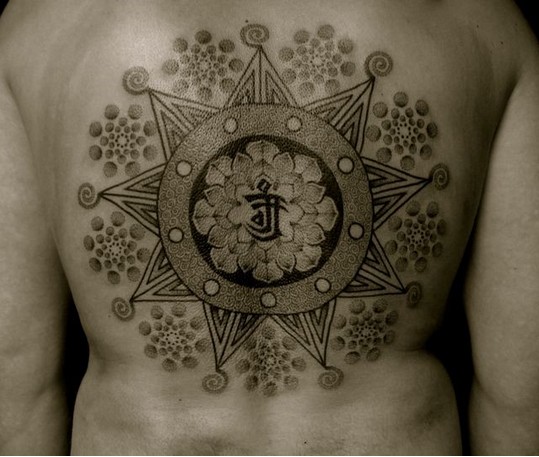 宗教永远是那么有魅力 六角圆形纹身图片