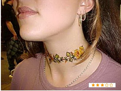 性感美女脖子花藤纹身图案图片