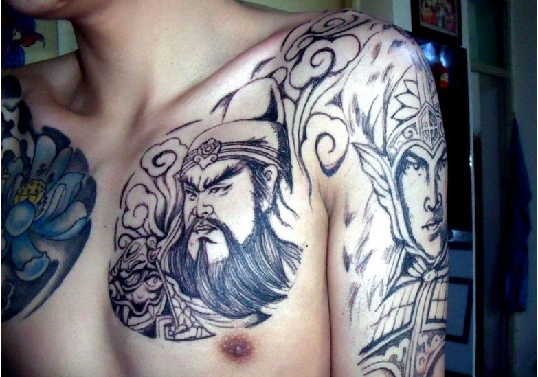 黑白色半甲关羽和赵云纹身