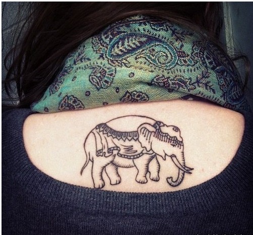 女孩背部小象纹身图案作品图片分享图片