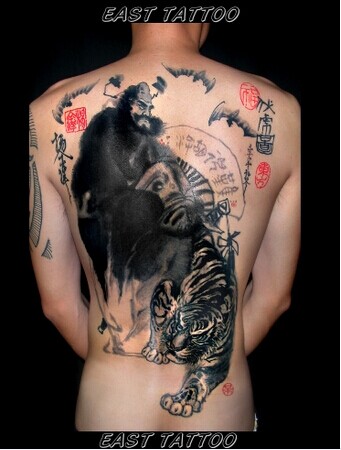 男生后背漂亮好看国画纹身图片