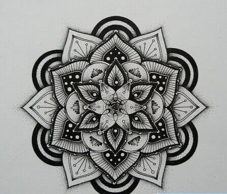 一款梵花纹身图案图片