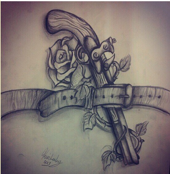 个性手枪玫瑰花纹身手稿图案欣赏图片