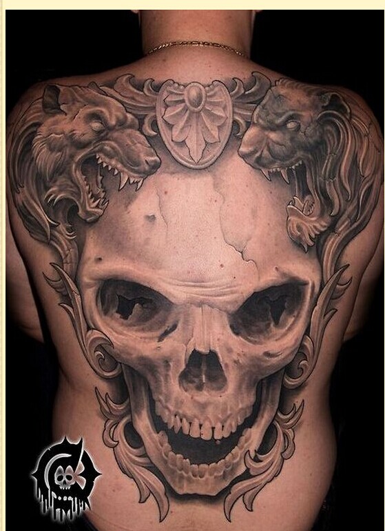 满背个性时尚黑灰骷髅纹身图案图片