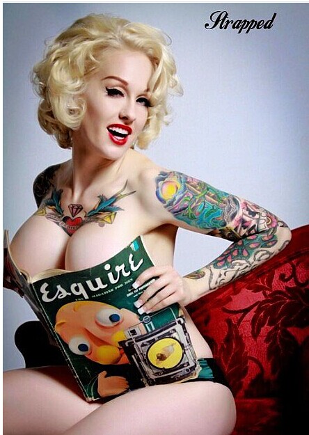 国外美女性感爆乳胸部刺青图案